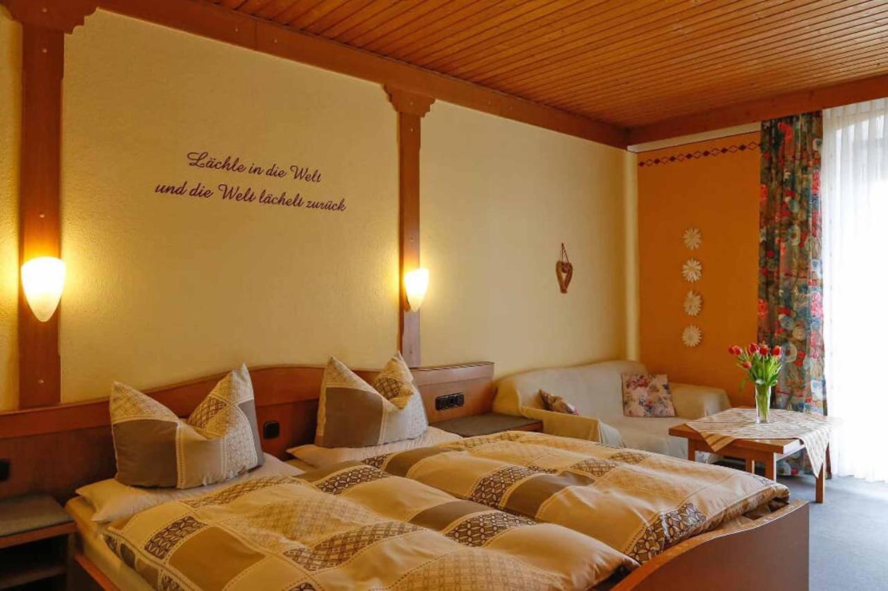 Gasthof-Metzgerei-Pension Schierlitz Rimbach  Kültér fotó